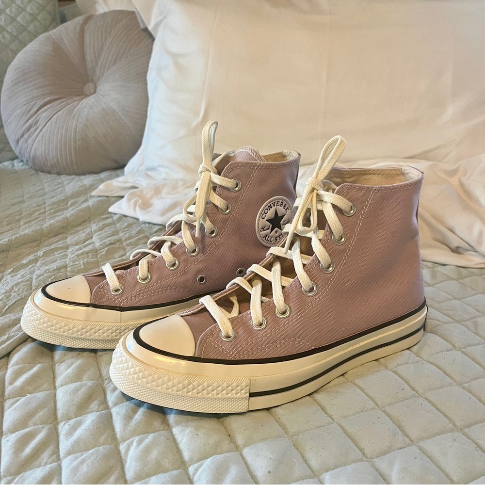 NWOT Converse Chuck Taylor All Star High-Top Sneaker